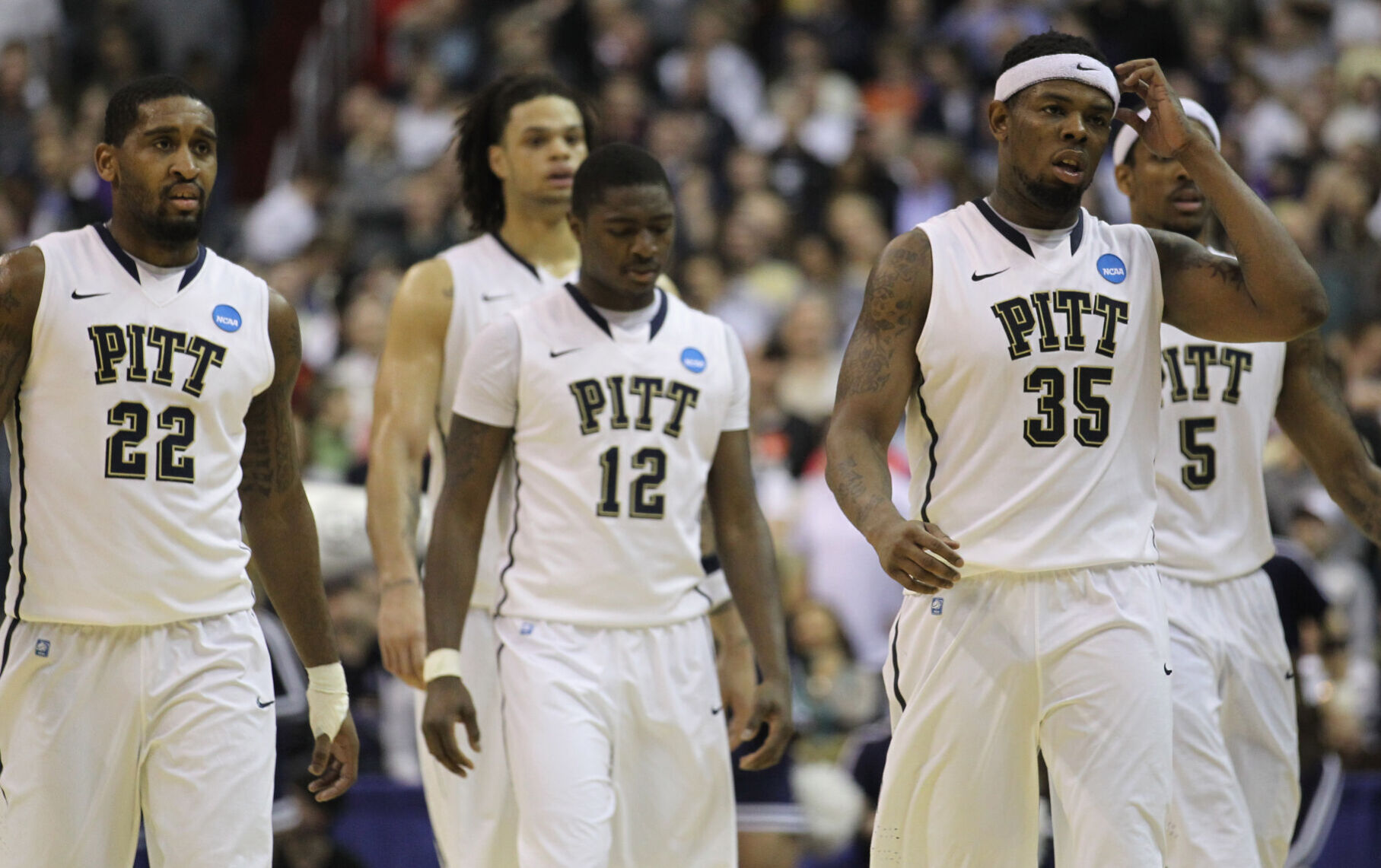 Senseless fouls shake No. 1 seed